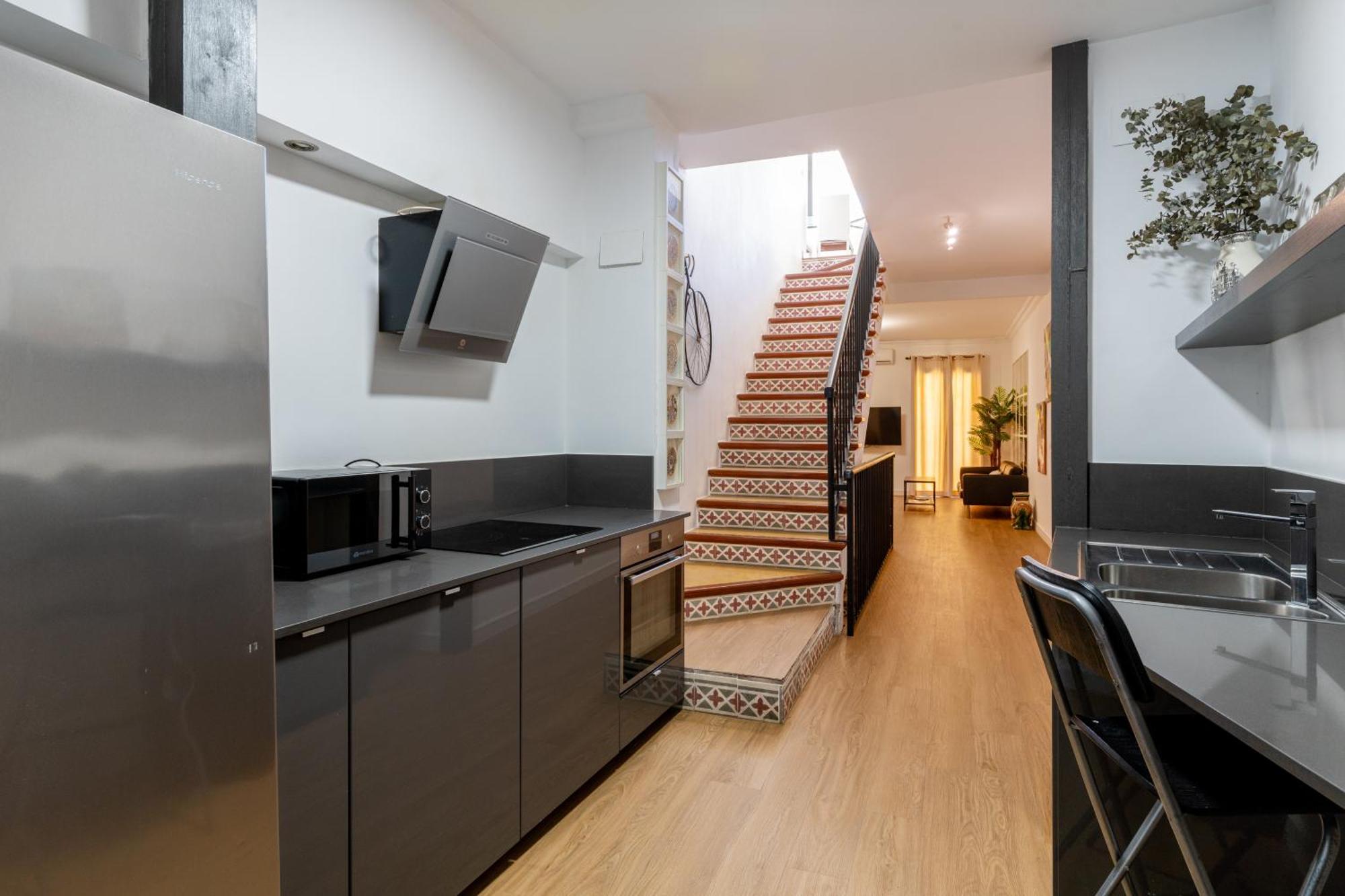 House Sevillana Parking Экстерьер фото