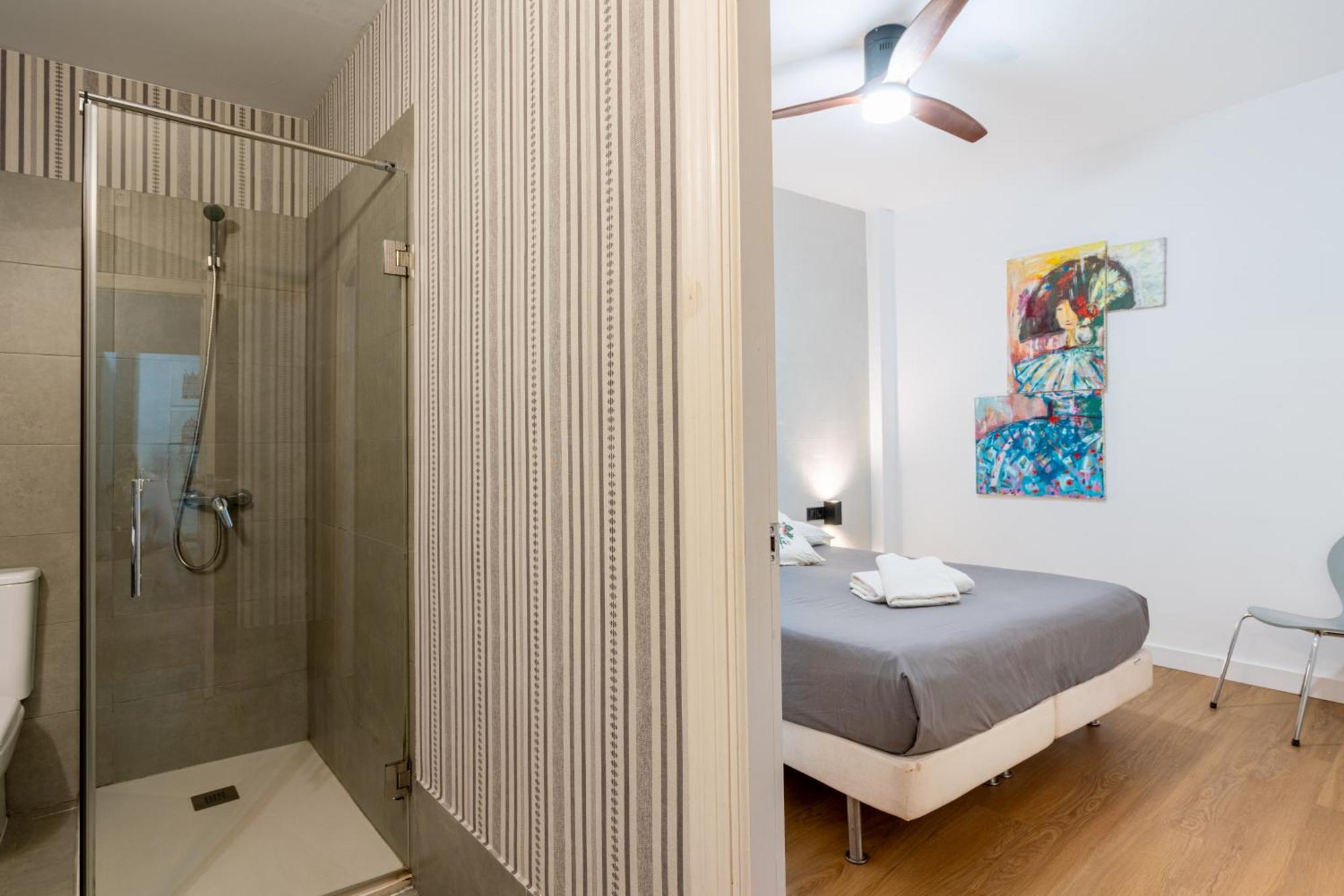 House Sevillana Parking Экстерьер фото